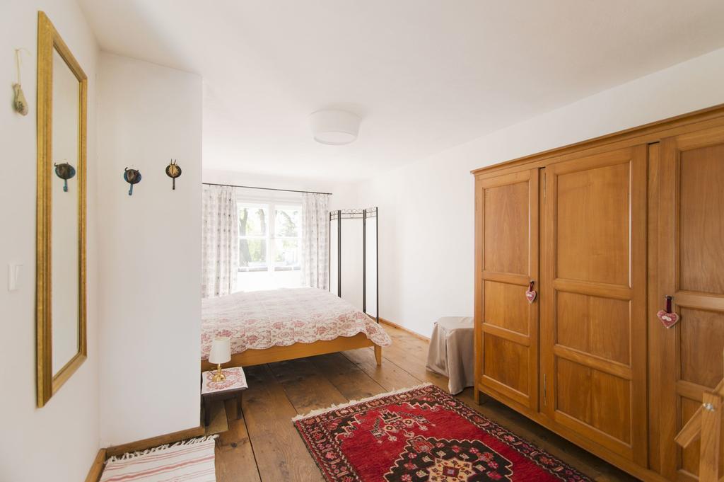 Historischer Pfarrhof Niederleierndorf Langquaid Quarto foto